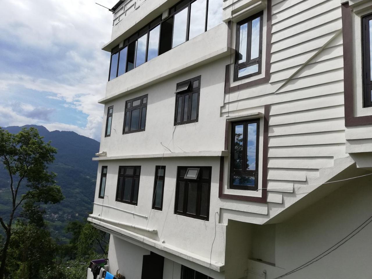 Hotel Shivalik Retreat 강토크 외부 사진